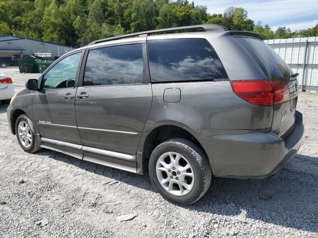 5TDZA22CX5S352868 - 2005 TOYOTA SIENNA XLE GRAY photo 2