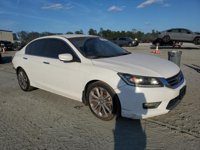 1HGCR2F53DA062107 - 2013 HONDA ACCORD SPORT Beyaz fotoğraf 4