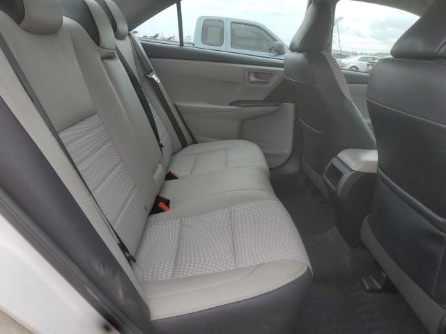 4T1BF1FK6FU058374 - 2015 TOYOTA CAMRY LE WHITE photo 10