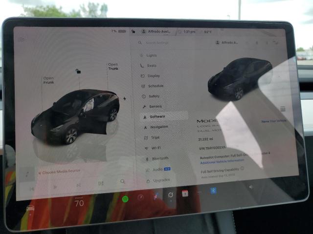 7SAYGDEEXRA220836 - 2024 TESLA MODEL Y Սև լուսանկար 9