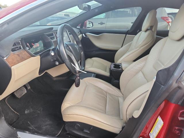 5YJSA1E13HF185557 - 2017 TESLA MODEL S Красный фото 7