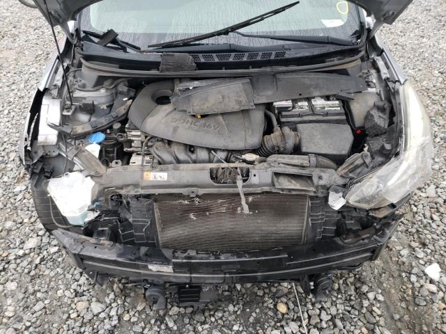 5NPDH4AE4GH664844 - 2016 HYUNDAI ELANTRA SE SILVER photo 11