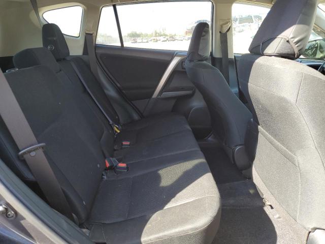 JTMBFREV1JJ737381 - 2018 TOYOTA RAV4 LE CHARCOAL photo 10