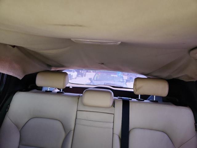 SJKCH5CP6HA019957 - 2017 INFINITI QX30 BASE GRAY photo 10