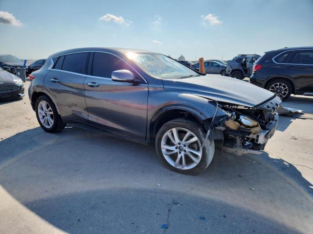 SJKCH5CP6HA019957 - 2017 INFINITI QX30 BASE GRAY photo 4