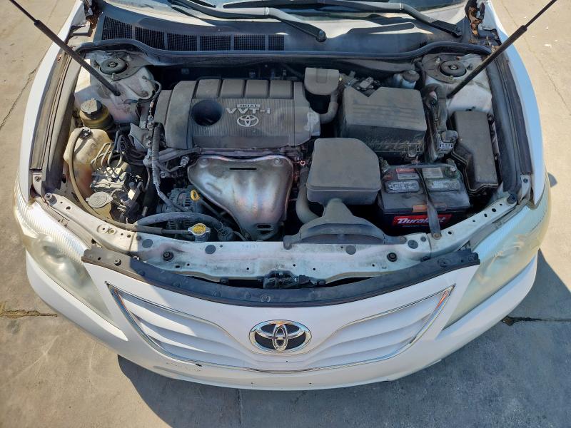 4T1BF3EK0AU536830 - 2010 TOYOTA CAMRY BASE WHITE photo 11