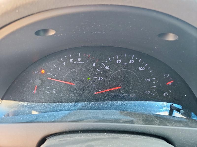 4T1BF3EK0AU536830 - 2010 TOYOTA CAMRY BASE WHITE photo 9