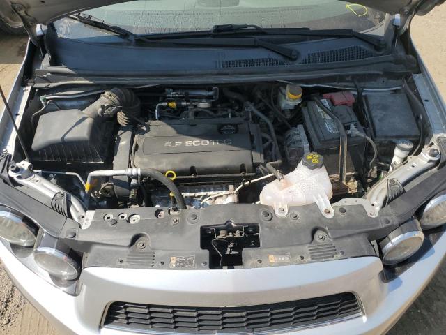 1G1JA5SH7E4239331 - 2014 CHEVROLET SONIC LS 银色 照片 11