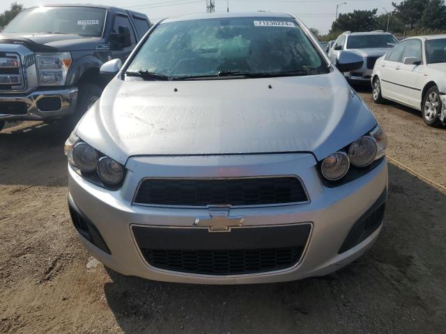 1G1JA5SH7E4239331 - 2014 CHEVROLET SONIC LS SILVER photo 5