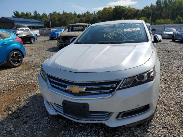 2G1125S36J9134806 - 2018 CHEVROLET IMPALA PREMIER WHITE photo 5