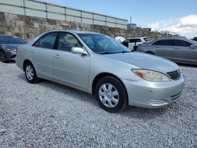 4T1BE32K33U665767 - 2003 TOYOTA CAMRY LE SILVER photo 4