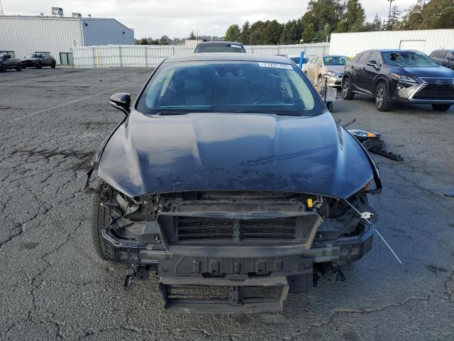 3FA6P0SU6KR178039 - 2019 FORD FUSION TITANIUM 黑色 照片 5