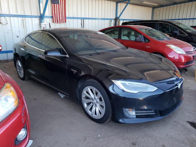 5YJSA1E22JF282084 - 2018 TESLA MODEL S Սև լուսանկար 4