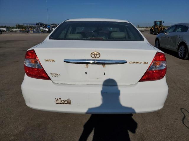 4T1BE32K62U096864 - 2002 TOYOTA CAMRY LE WHITE photo 6