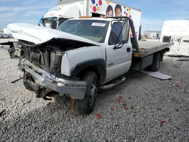 1GBJC34U14E235627 - 2004 CHEVROLET SILVERADO C3500 WHITE photo 1