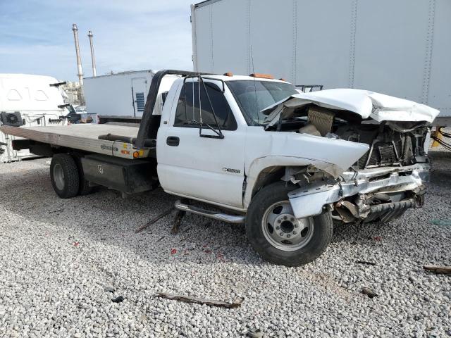 1GBJC34U14E235627 - 2004 CHEVROLET SILVERADO C3500 WHITE photo 4