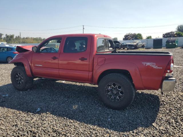 3TMLU4EN6BM075329 - 2011 TOYOTA TACOMA DOUBLE CAB Красный фото 2