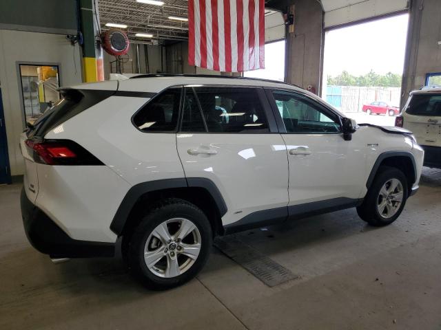 2T3MWRFV6KW018976 - 2019 TOYOTA RAV4 LE თეთრი ფოტო 3