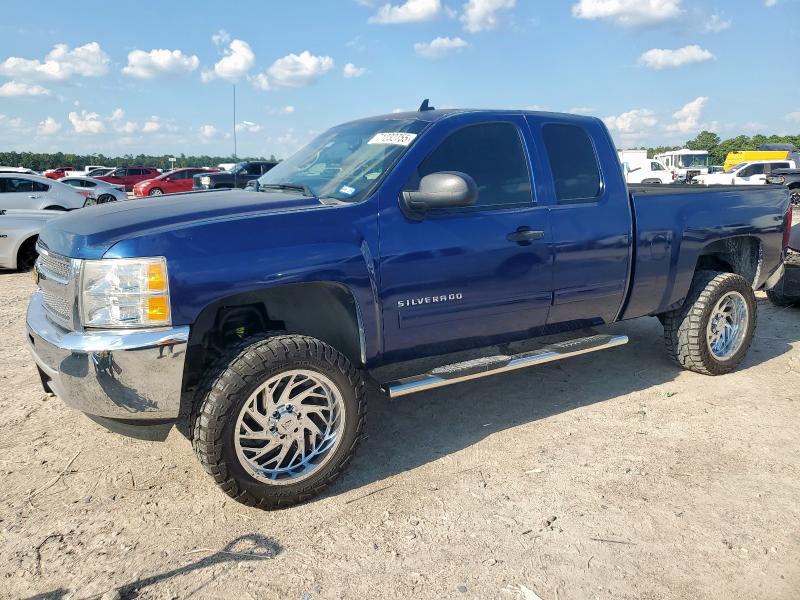 2013 CHEVROLET SILVERADO C1500 LT, null