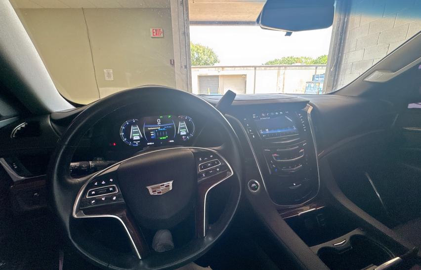 1GYS4BKJ8KR360169 - 2019 CADILLAC ESCALADE LUXURY შავი ფოტო 9