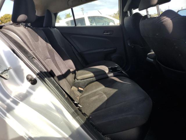 JTDKARFP5H3043791 - 2017 TOYOTA PRIUS PRIM 银色 照片 10