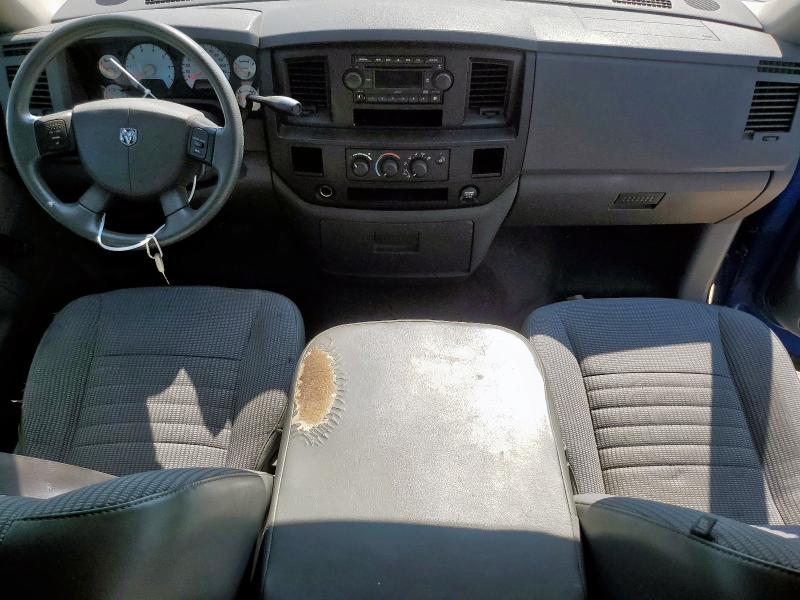 1D7HA18PX7S182110 - 2007 DODGE RAM 1500 ST 蓝色 照片 8