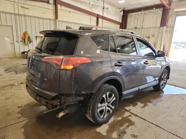 2T3ZFREV9HW351253 - 2017 TOYOTA RAV4 LE رمادي صورة 3