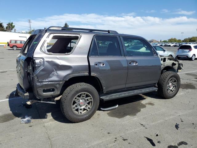 JTEBU5JR9K5644038 - 2019 TOYOTA 4RUNNER SR5/SR5 PREMIUM CHARCOAL photo 3