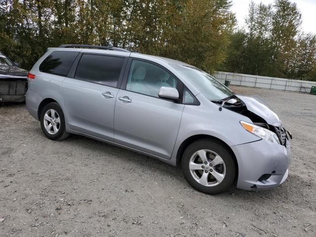 5TDKK3DC4BS011981 - 2011 TOYOTA SIENNA LE SILVER photo 4