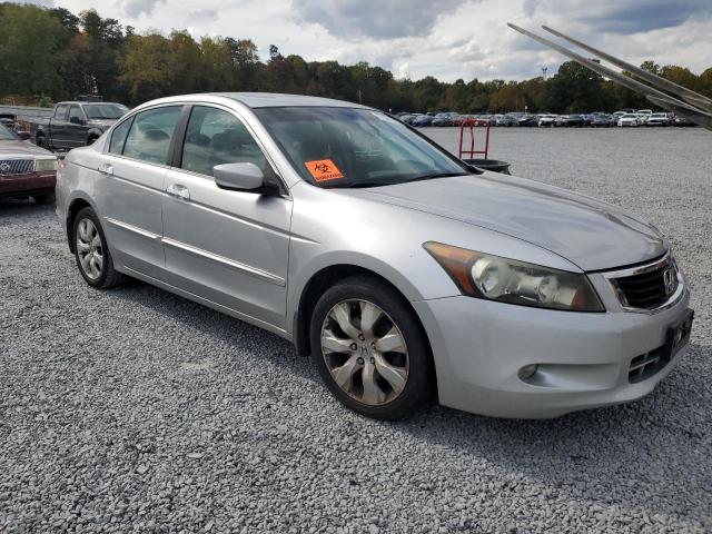 1HGCP36868A069712 - 2008 HONDA ACCORD EXL SILVER photo 4