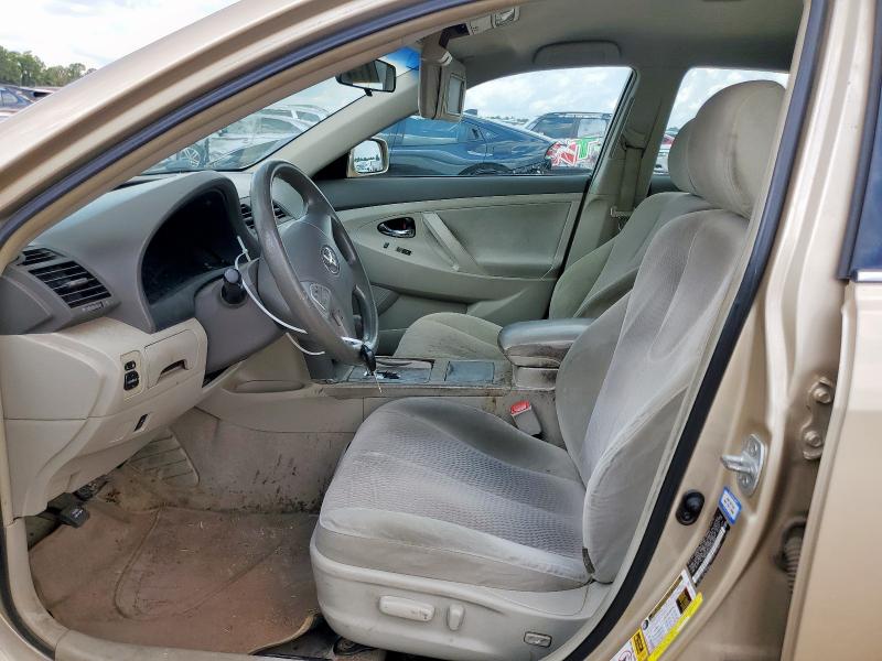 4T1BF3EKXAU096969 - 2010 TOYOTA CAMRY BASE أسمر صورة 7