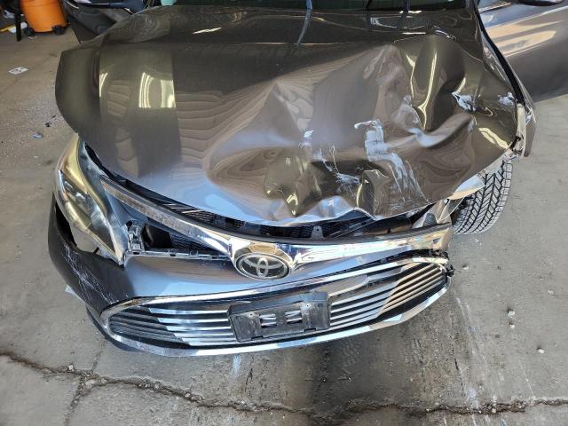 4T1BK1EB6JU276403 - 2018 TOYOTA AVALON XLE ნაცრისფერი ფოტო 11