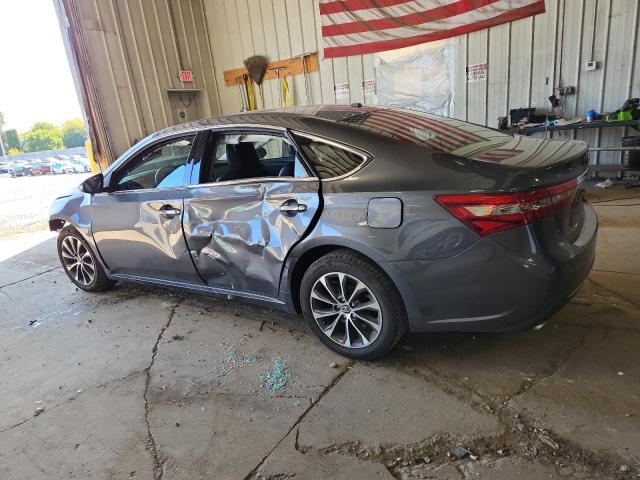 4T1BK1EB6JU276403 - 2018 TOYOTA AVALON XLE ნაცრისფერი ფოტო 2