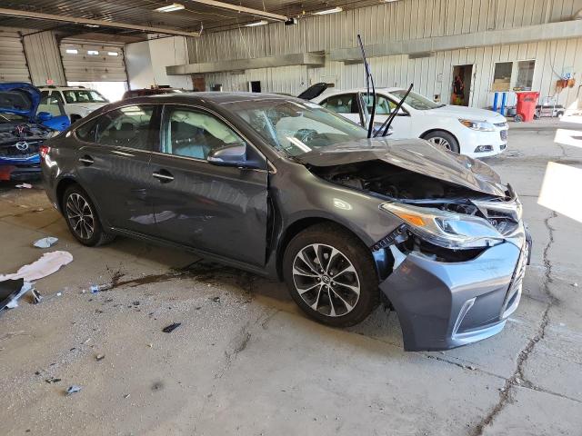 4T1BK1EB6JU276403 - 2018 TOYOTA AVALON XLE ნაცრისფერი ფოტო 4