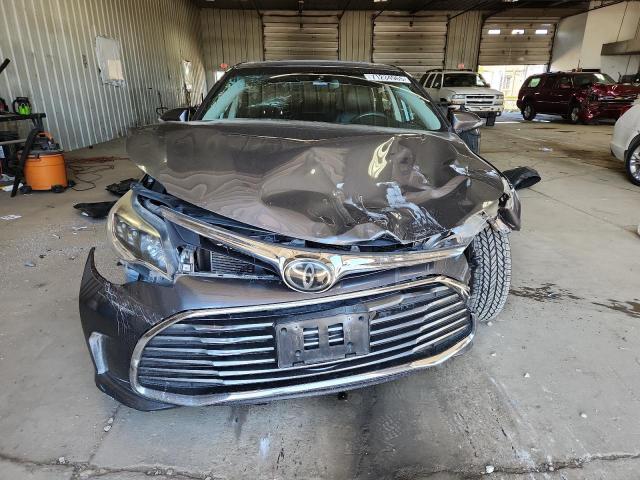 4T1BK1EB6JU276403 - 2018 TOYOTA AVALON XLE ნაცრისფერი ფოტო 5