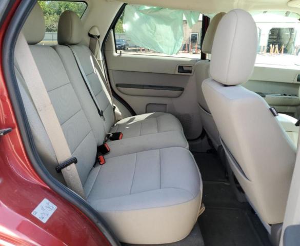 1FMCU9D73CKB16648 - 2012 FORD ESCAPE XLT RED photo 10