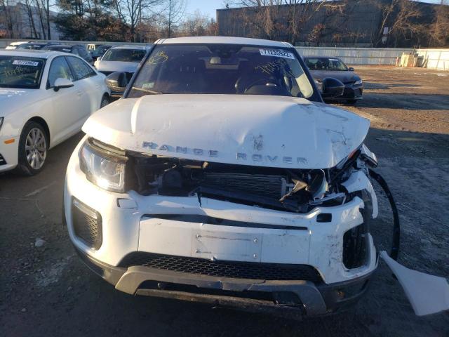 SALVP2RX0JH316927 - 2018 LAND ROVER RANGE ROVE SE WHITE photo 5