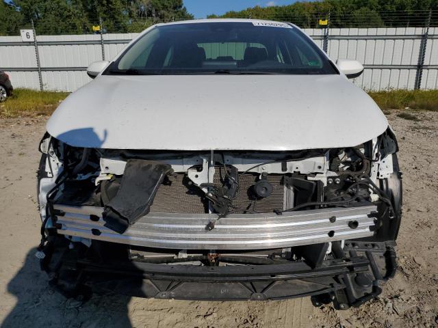 JTDEPMAE3N3004097 - 2022 TOYOTA COROLLA LE WHITE photo 5