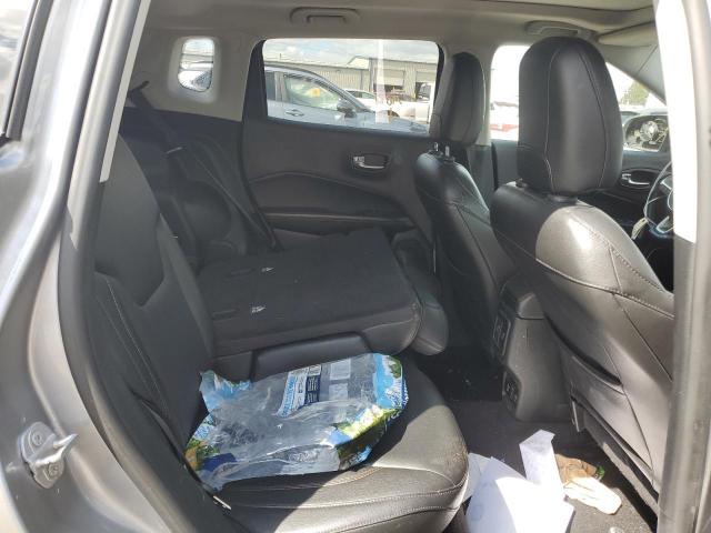 3C4NJDCBXJT190613 - 2018 JEEP COMPASS LIMITED Gümüş fotoğraf 11