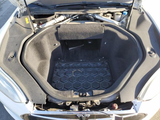5YJSA1CN6CFP01540 - 2012 TESLA MODEL S WHITE photo 11