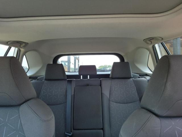 2T3P1RFV1KW055297 - 2019 TOYOTA RAV4 XLE 白色 照片 10