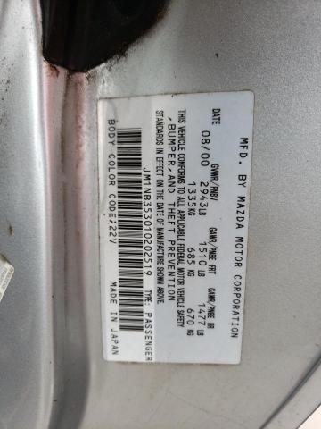 JM1NB353010202519 - 2001 MAZDA MX-5 MIATA BASE SILVER photo 12