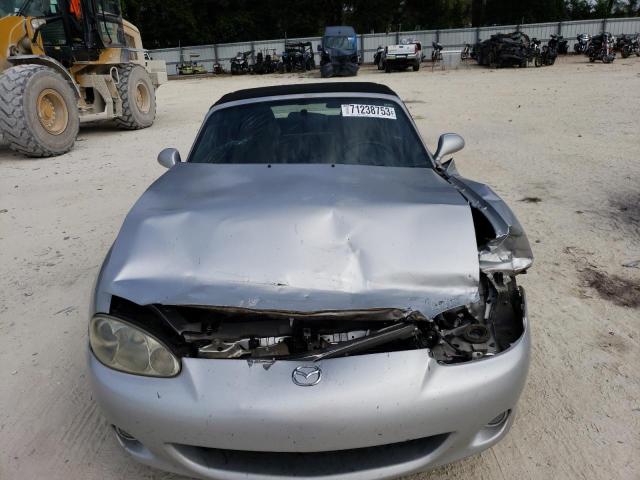 JM1NB353010202519 - 2001 MAZDA MX-5 MIATA BASE SILVER photo 5