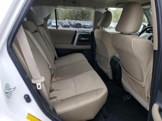 JTEBU5JR0J5570572 - 2018 TOYOTA 4RUNNER SR5/SR5 PREMIUM 白色 照片 11