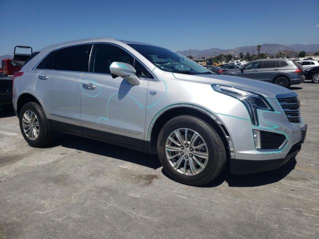 1GYKNCRS6JZ200842 - 2018 CADILLAC XT5 LUXURY Gümüş fotoğraf 4