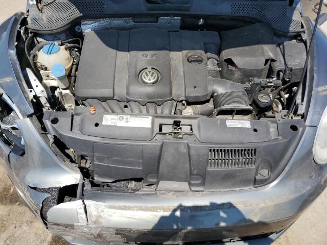 3VWFP7AT8DM625074 - 2013 VOLKSWAGEN BEETLE GRAY photo 11