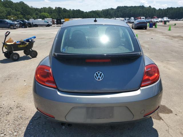 3VWFP7AT8DM625074 - 2013 VOLKSWAGEN BEETLE GRAY photo 6