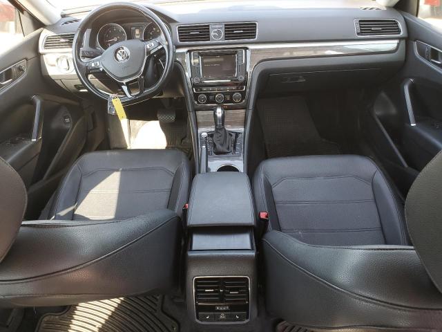 1VWGT7A37HC055334 - 2017 VOLKSWAGEN PASSAT SE 红色 照片 8