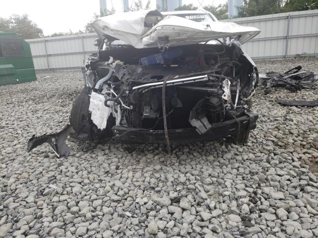 JTJBARBZ0K2208549 - 2019 LEXUS NX 300 BASE 白色 照片 5