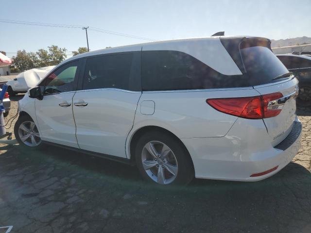 5FNRL6H59LB070281 - 2020 HONDA ODYSSEY EX WHITE photo 2